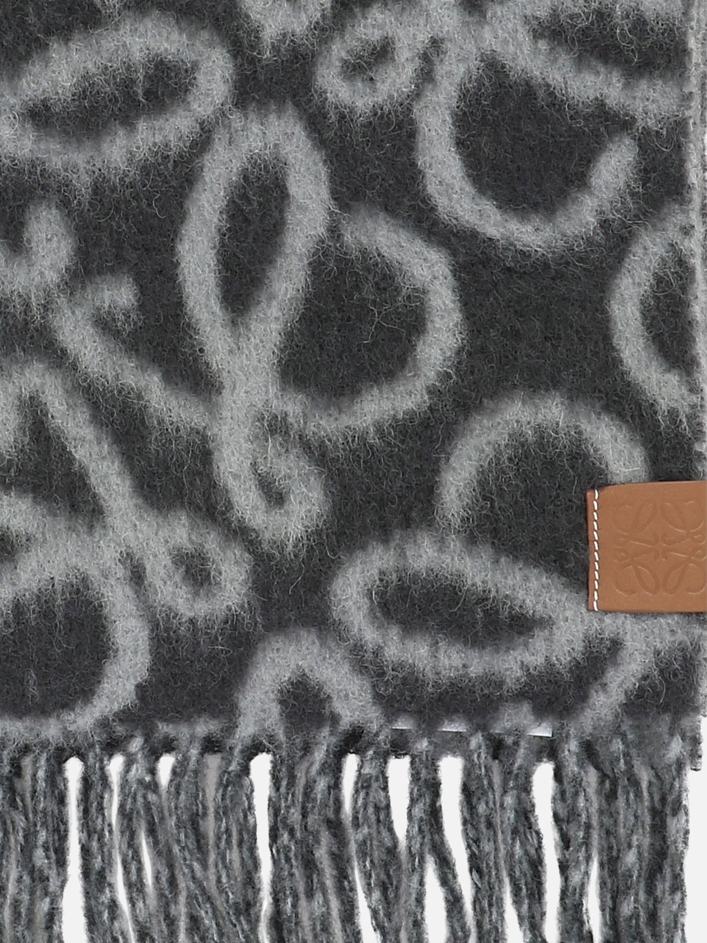 Fringed scarves 43% alpaca 32% wool 20% polyamide 5% leather  Black - Loewe Women | PDP | VIETTI Online Store | thumbnail_2