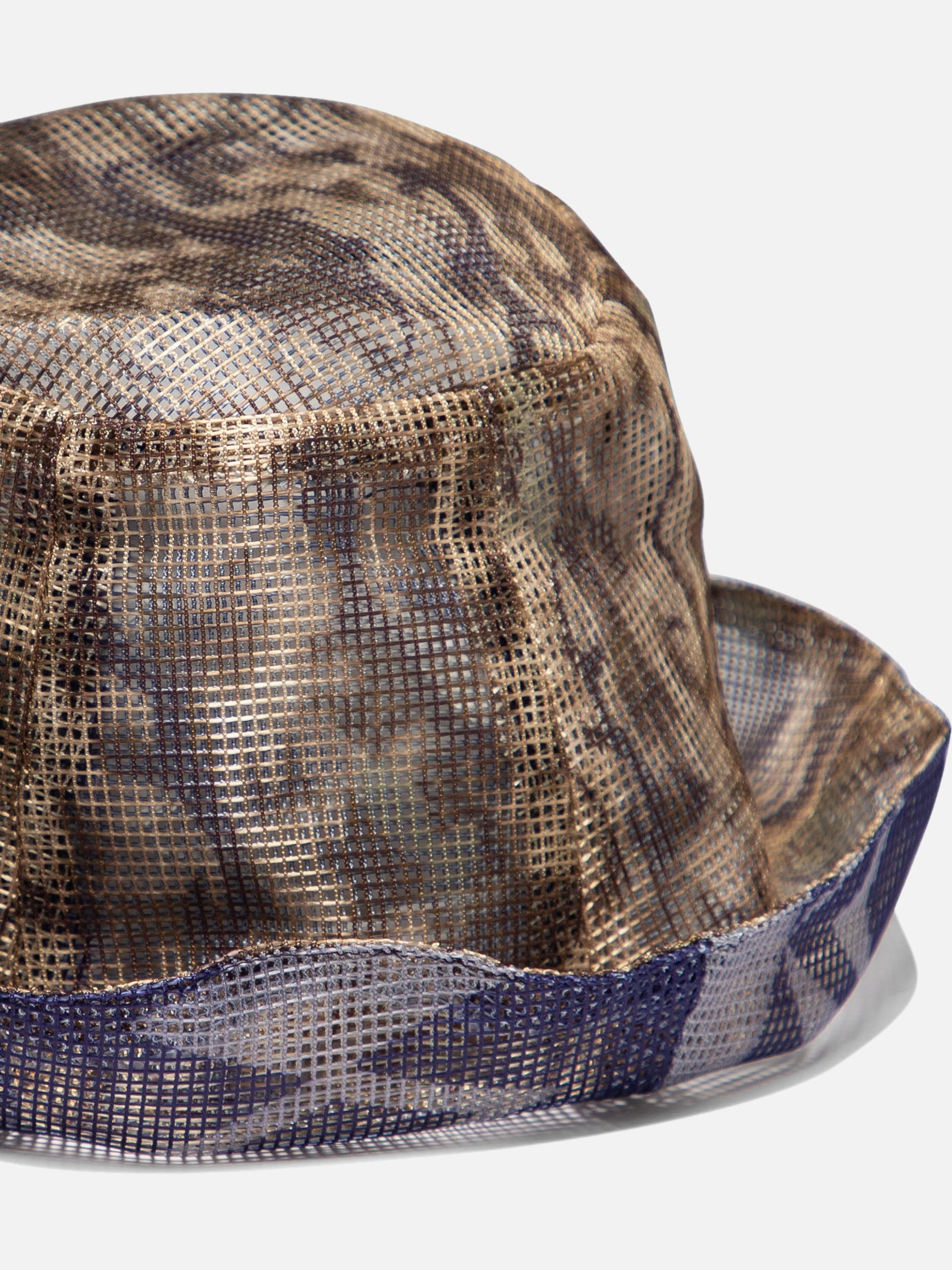 South2 West8 Reversible mesh cap Beige