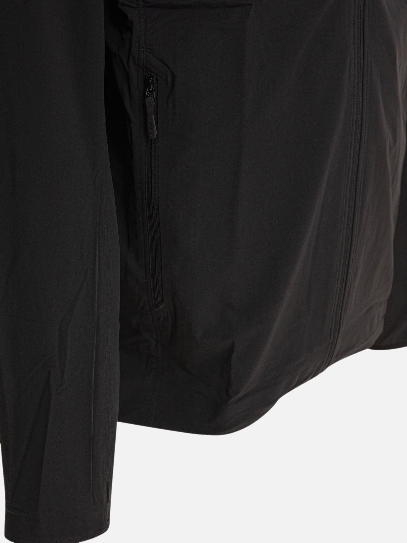 Technical jackets Logo  Black - Arc'teryx Men | PDP | VIETTI Online Store | Zoom-Modal_4
