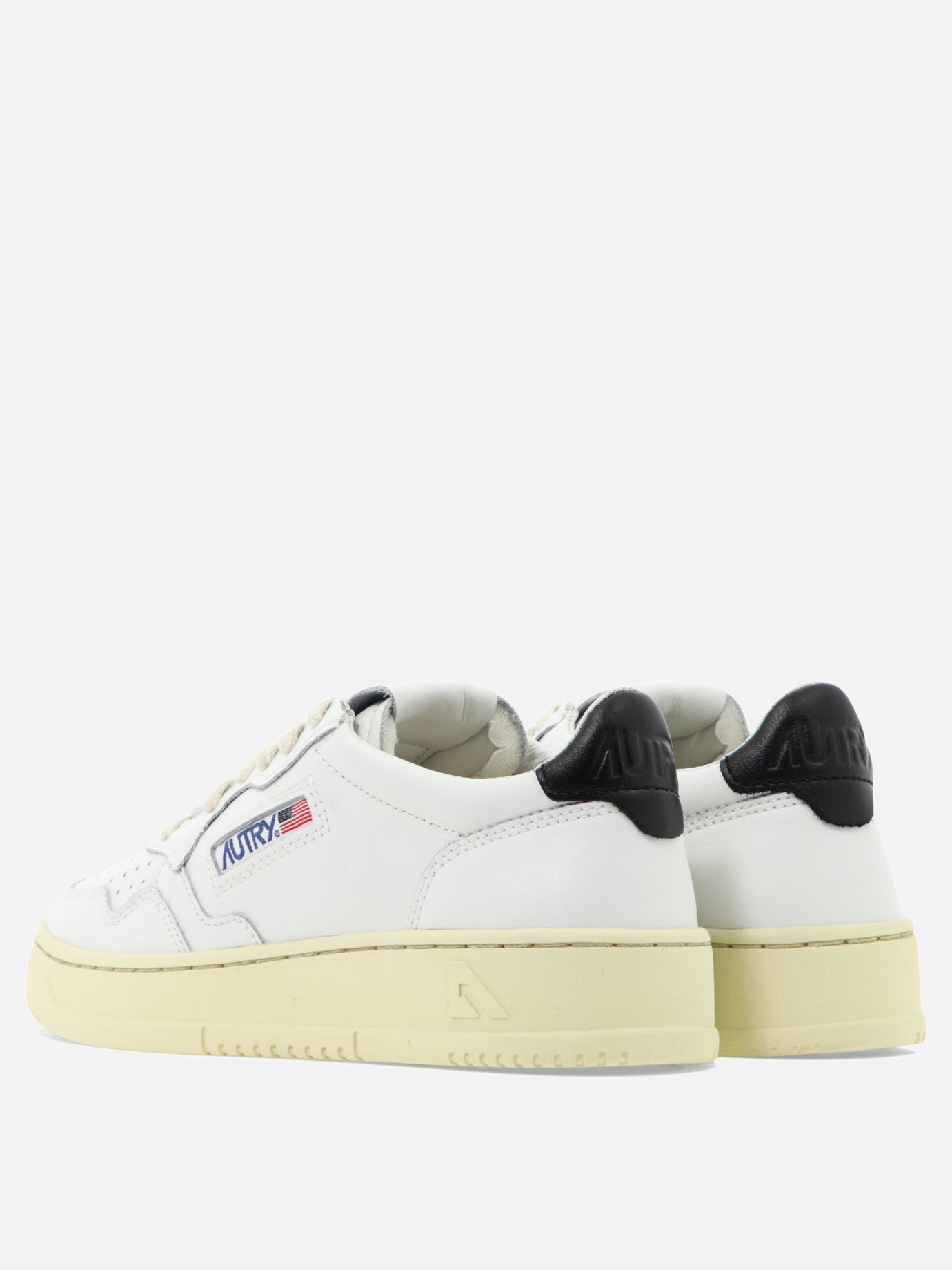 Low top sneakers 100% cow leather - 100% rubber  White - Autry Women | PDP | VIETTI Online Store | thumbnail_4