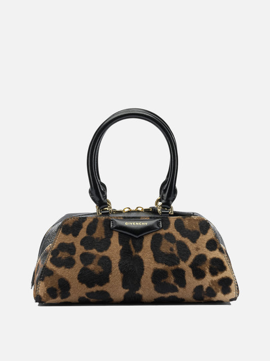 Small bags 100% calf leather  Black - Givenchy Women | PDP | VIETTI Online Store 

