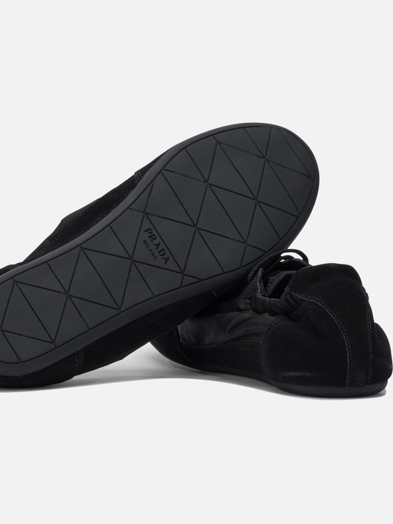 Low top sneakers 100% recycled poliamyde - 100% rubber  Black - Prada Men | PDP | VIETTI Online Store | Zoom-Modal_5
