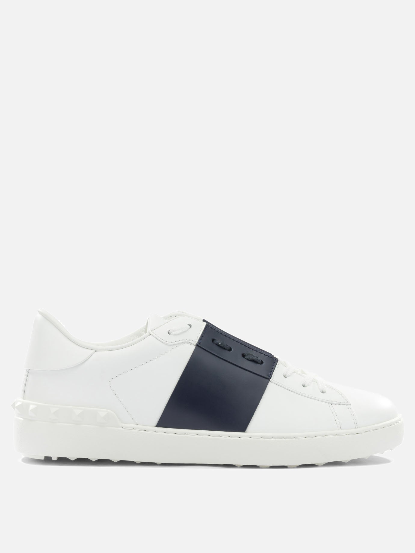 Low top sneakers 100% calf leather - 100% cowhide  White - Valentino Garavani Men | PDP | VIETTI Online Store | Zoom-Modal
