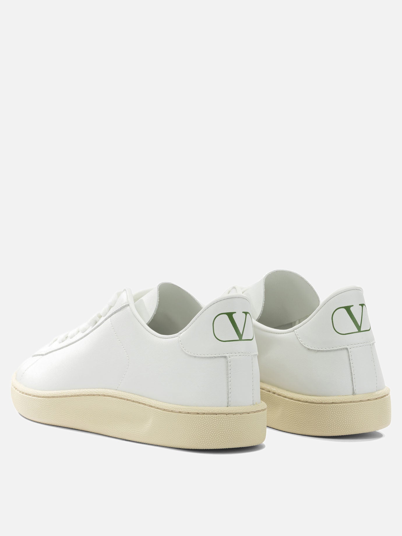 Low top sneakers 100% calf leather - 100% rubber  White - Valentino Garavani Men | PDP | VIETTI Online Store | thumbnail_4