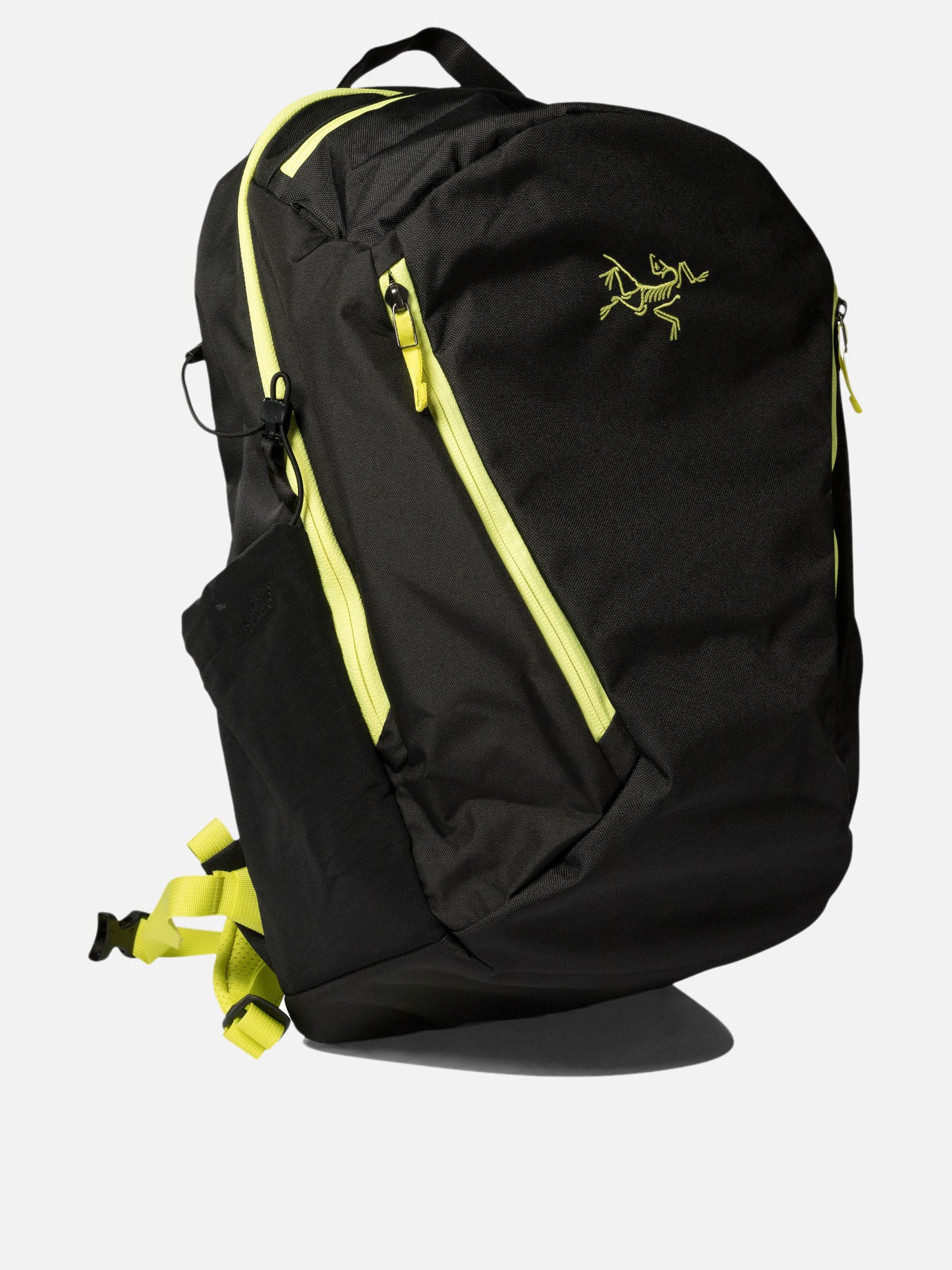 Arc'teryx "Mantis 26" backpack Black