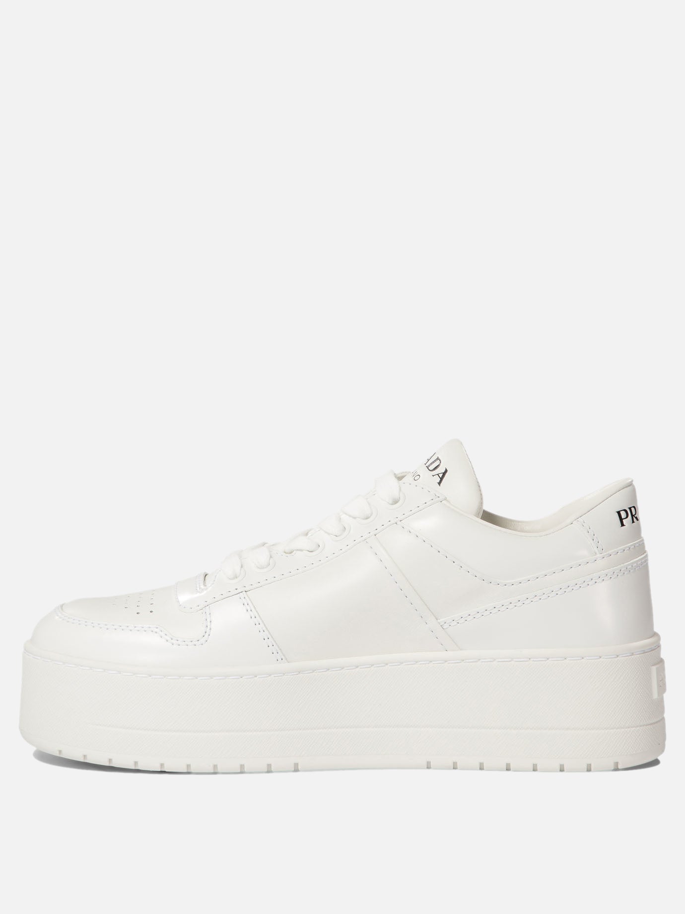 Low top sneakers 100% calf leather - 100% rubber  White - Prada Women | PDP | VIETTI Online Store | thumbnail_3