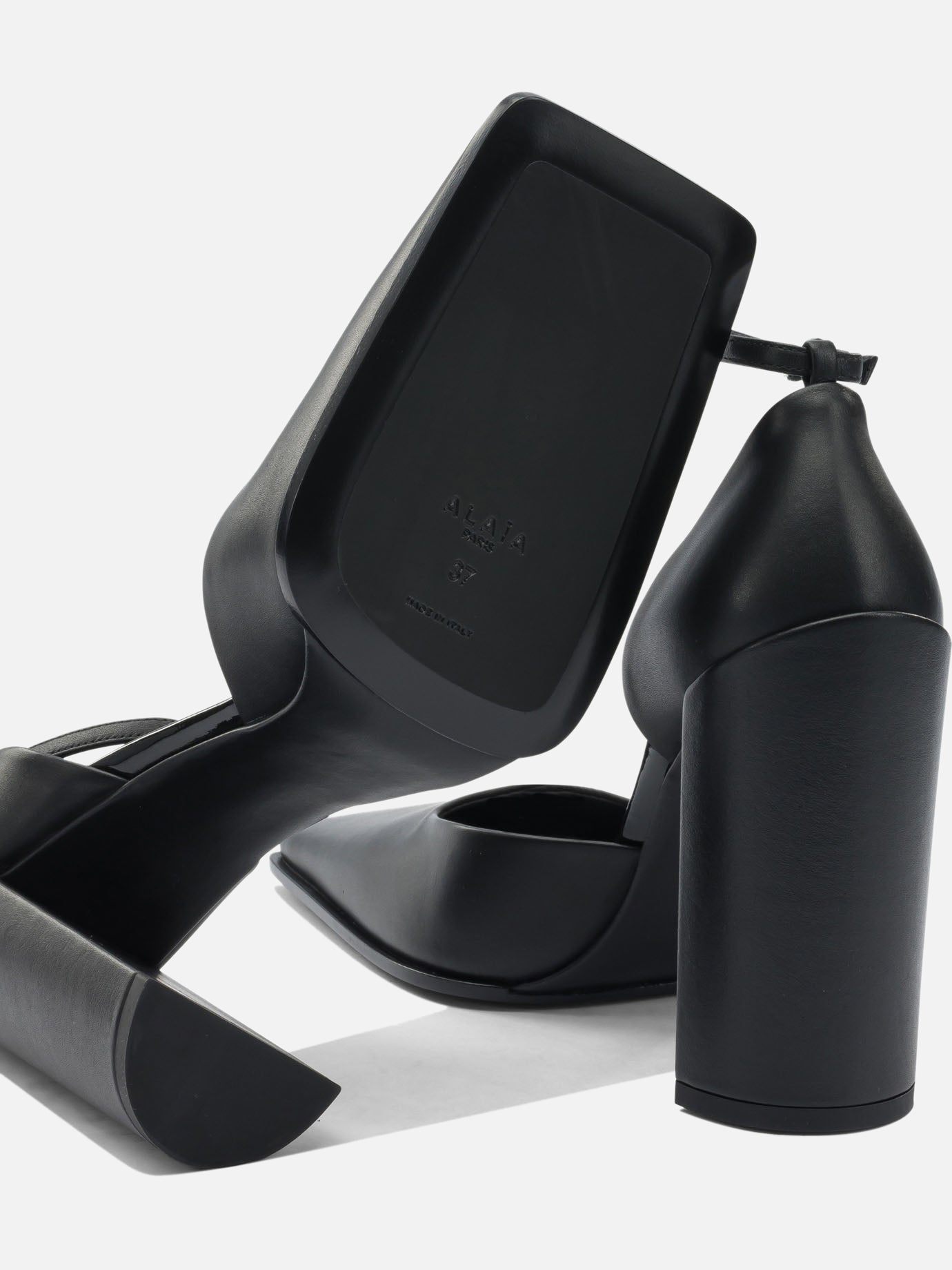 Pumps 100% calfskin  Black - Alaïa Women | PDP | VIETTI Online Store | Zoom-Modal_5
