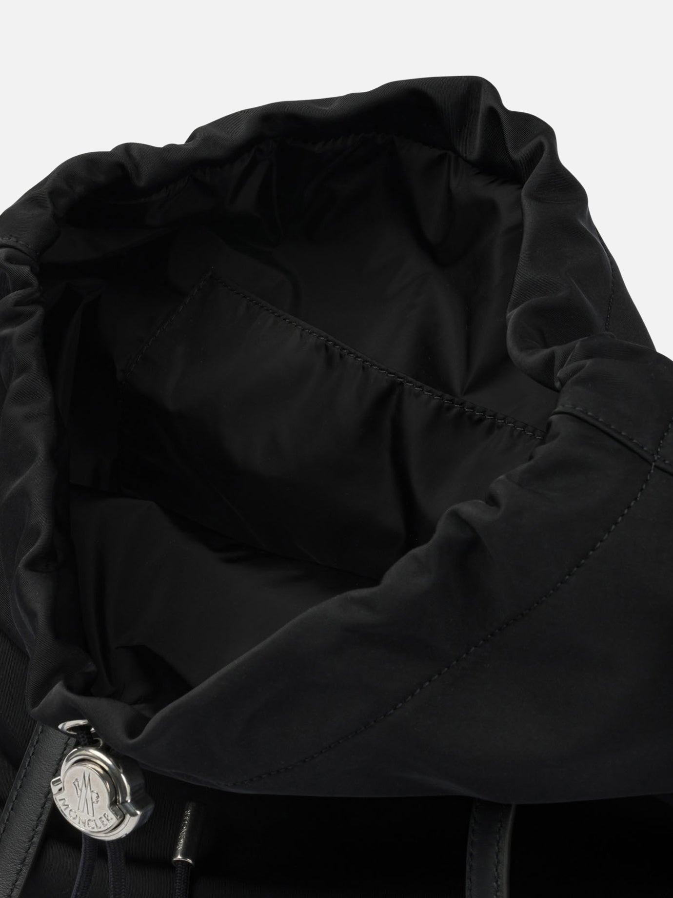 Medium bags 52%polyamide 48% polyester - 100% leather - 100%polyamide  Black - Moncler Women | PDP | VIETTI Online Store | Zoom-Modal_5
