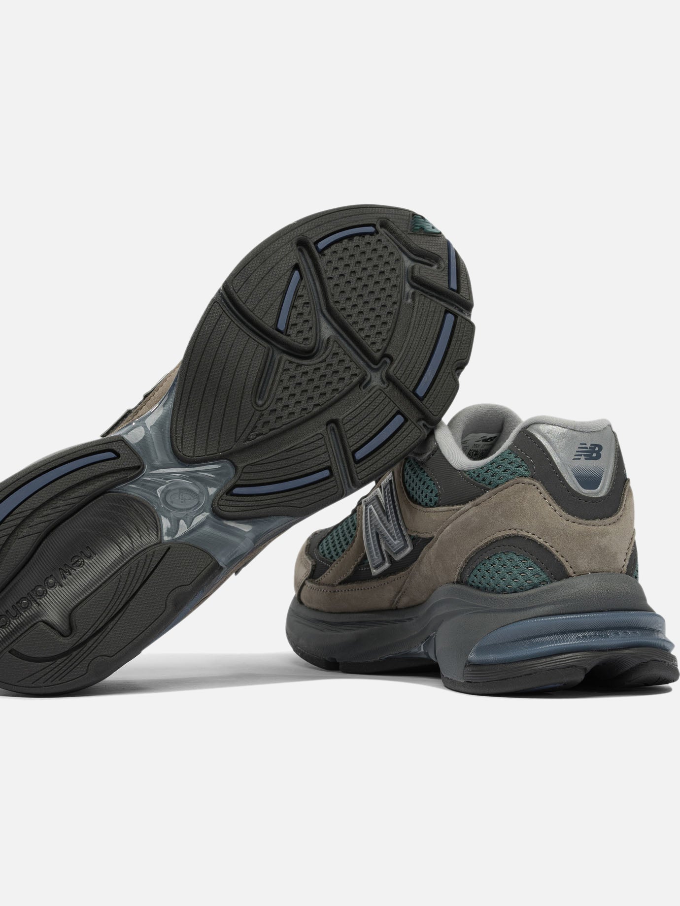 Low top sneakers 70% suede 30% mesh - 100% rubber  Grey - New Balance Men | PDP | VIETTI Online Store | Zoom-Modal_5

