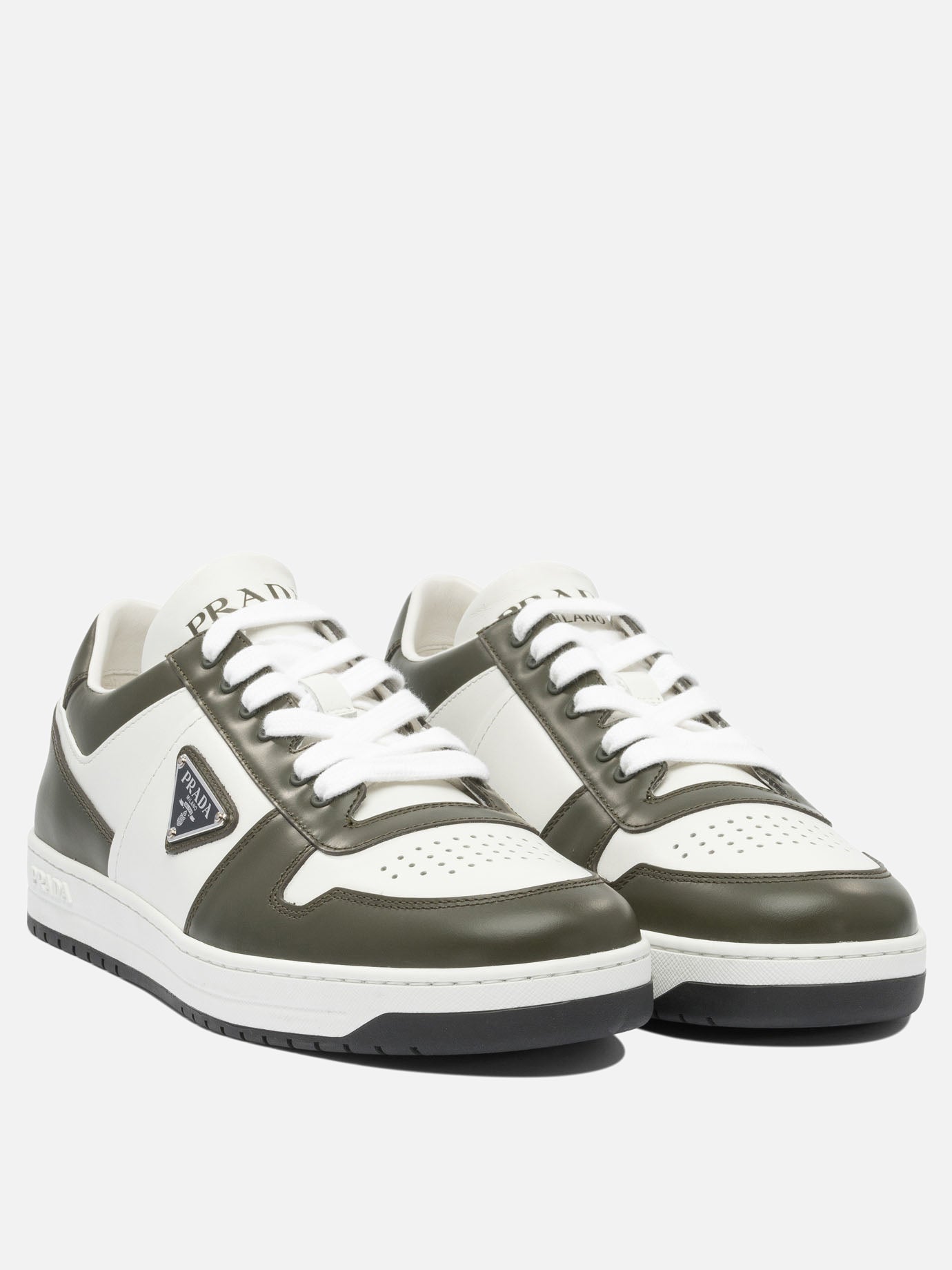 Low top sneakers 100% calf leather - 100% rubber  White - Prada Men | PDP | VIETTI Online Store | thumbnail_2