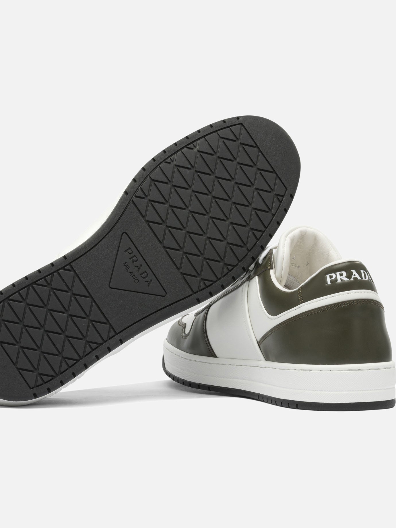 Low top sneakers 100% calf leather - 100% rubber  White - Prada Men | PDP | VIETTI Online Store | Zoom-Modal_5
