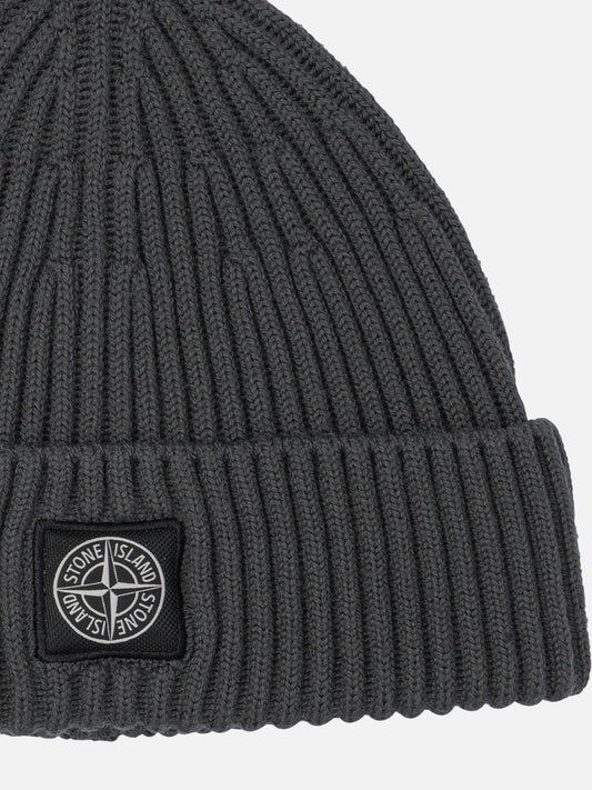 Beanies Logo  Grey - Stone Island Men | PLP | VIETTI Online Store 
