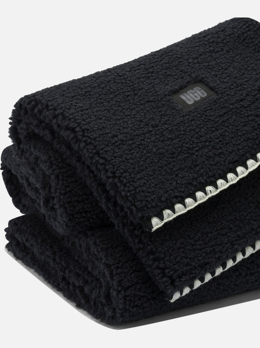 Classic scarves 100% polyester  Black - Ugg Women | PDP | VIETTI Online Store | 2
